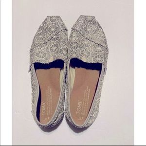 TOMS Silver Floral Lace Sparkling Shoes Ballet Flats